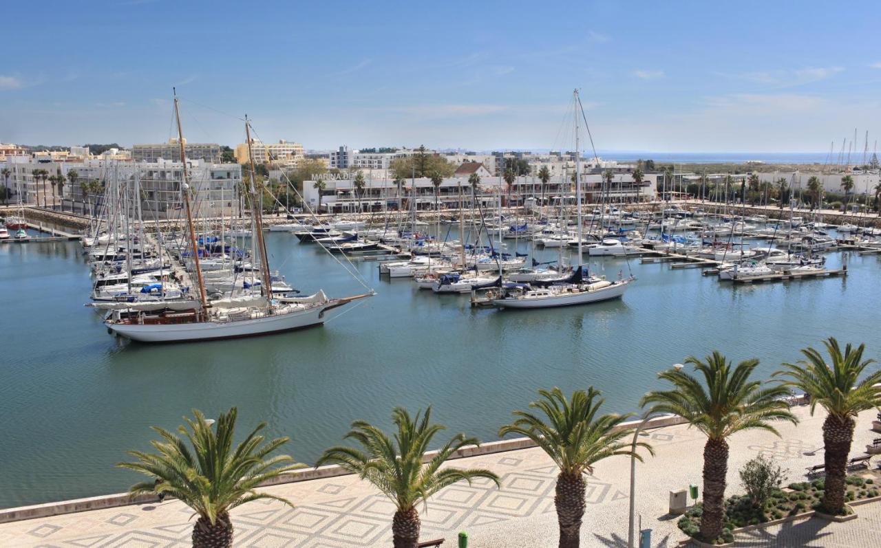 Apartment With Spectacular Views Of Marina Lagos
